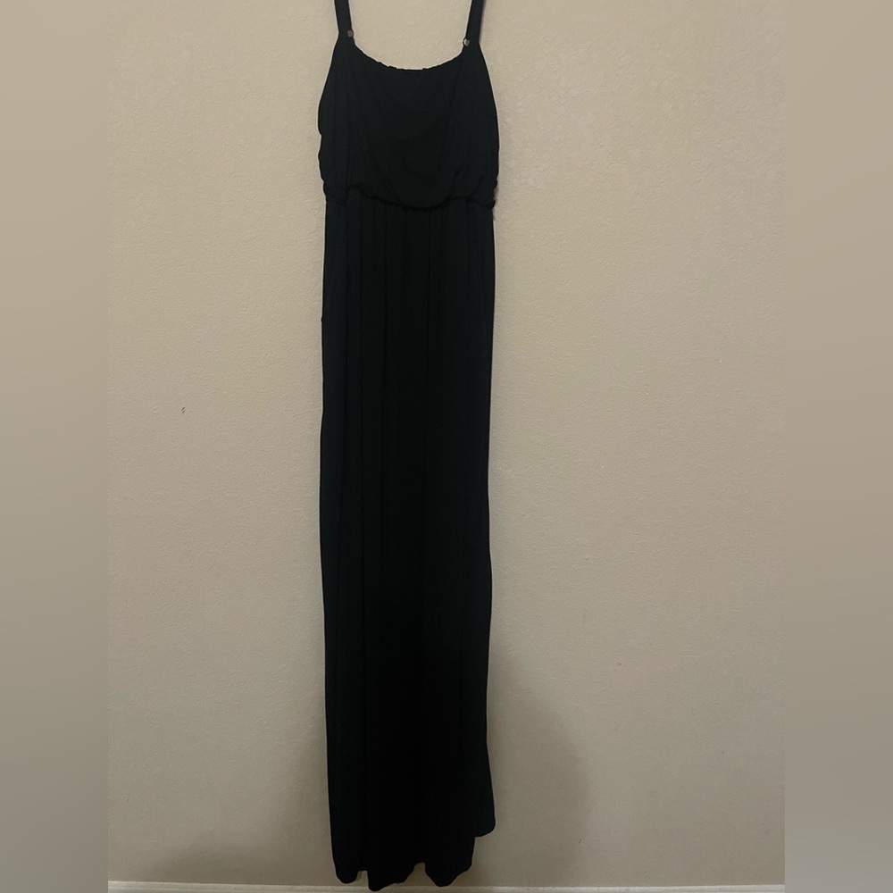 Elegant Black Maxi Dress